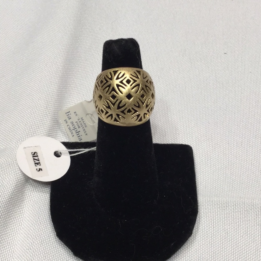 3/$30 Lia Sophia Gold ring size 5